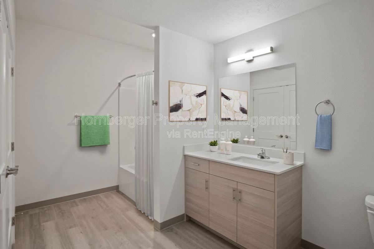 12608 E Nora Ave #305 - Photo 6 of 10