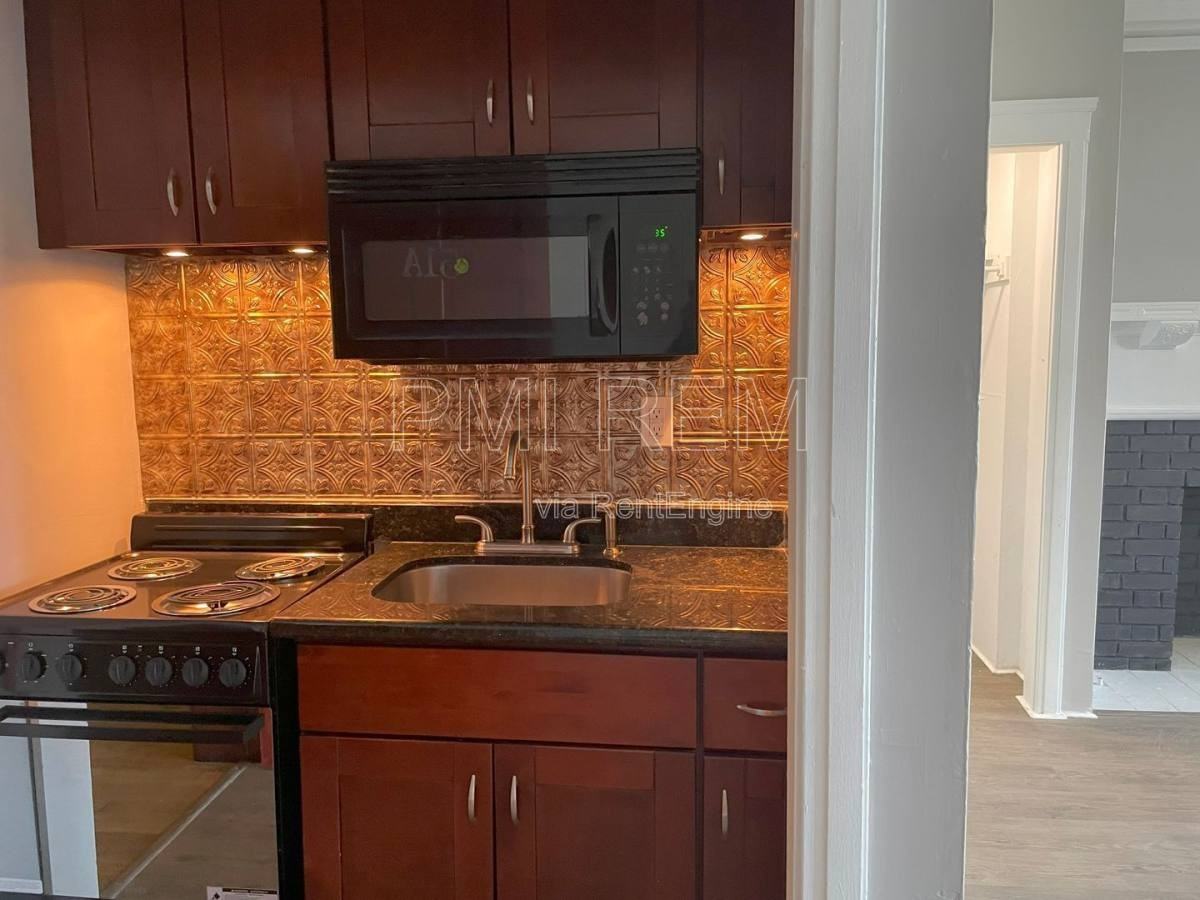 3328 Euclid Ave #51A - Photo 2 of 7