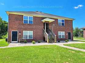 306 Keeneland Dr #2B - Photo 1 of 1