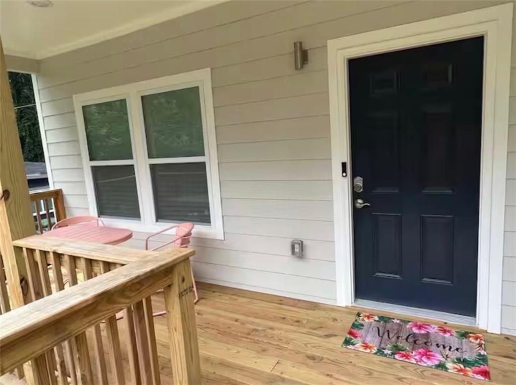 2018 Detroit Ave Nw - Photo 4 of 21