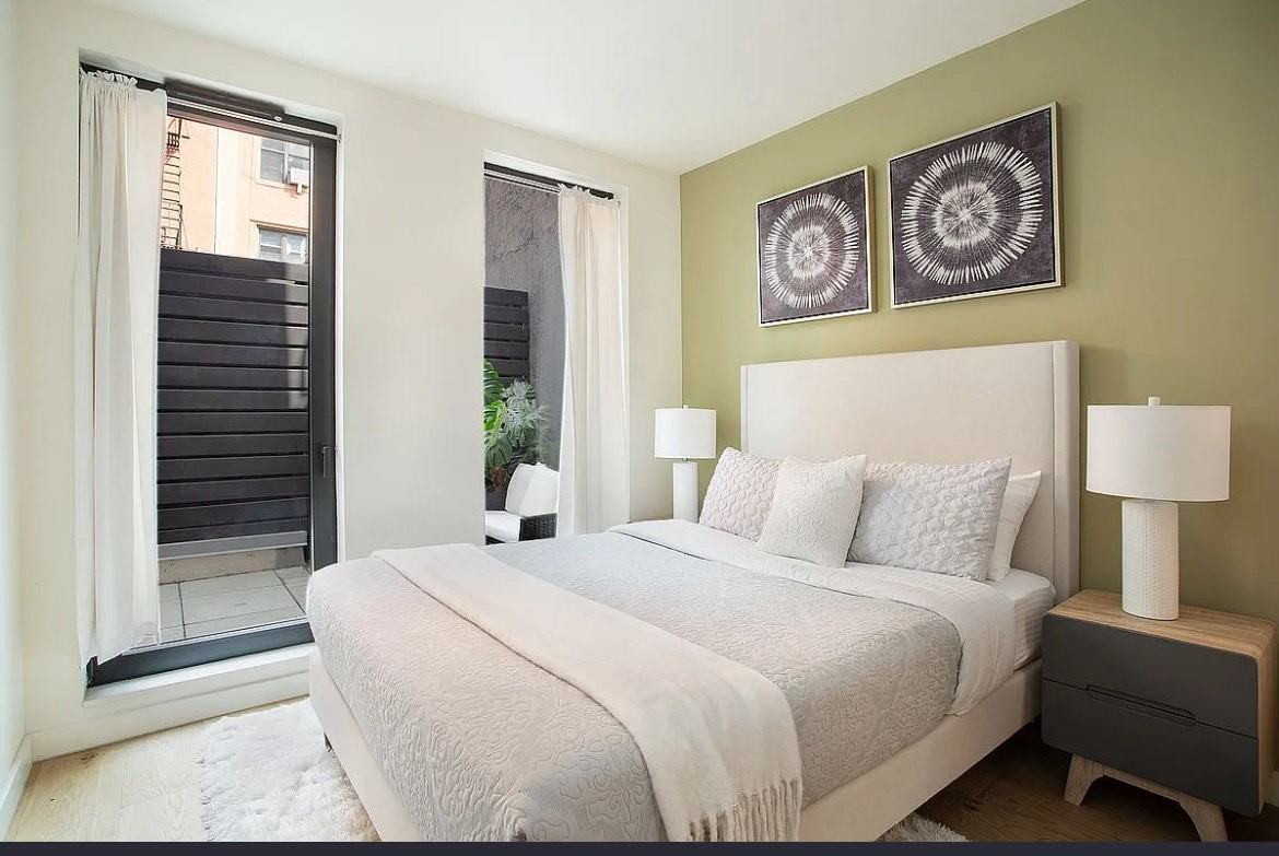 8 Saint Marks Pl #6A - Photo 6 of 10