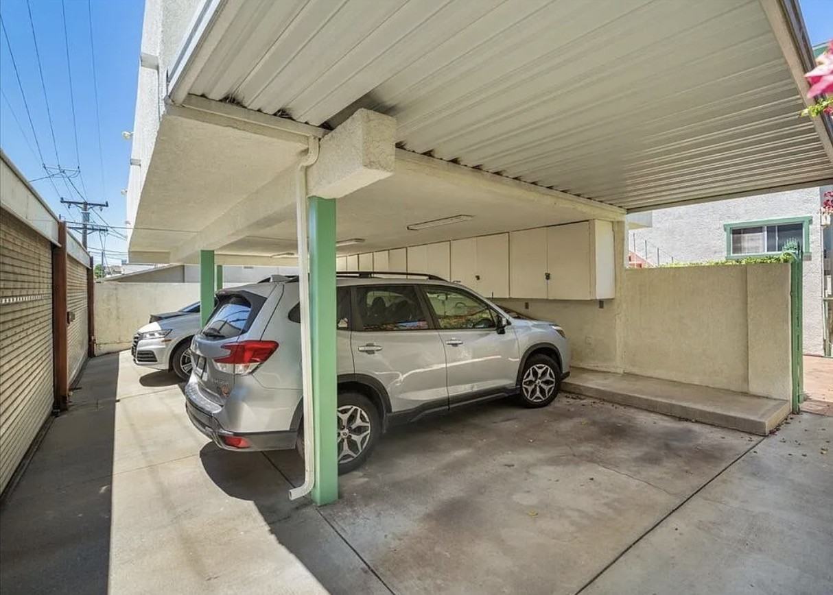 848 Pacific St #2 - Photo 5 of 11