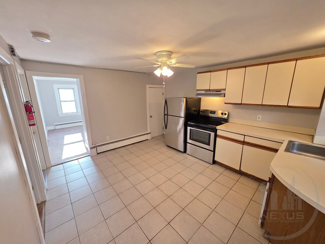 776-778 Main St - Photo 2 of 8