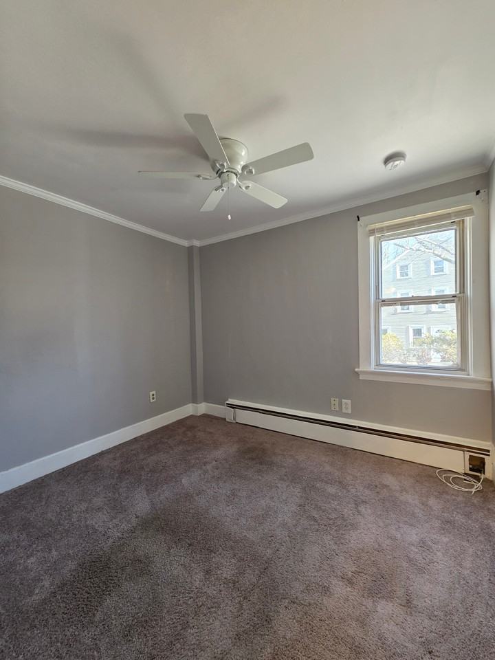 776-778 Main St - Photo 5 of 8