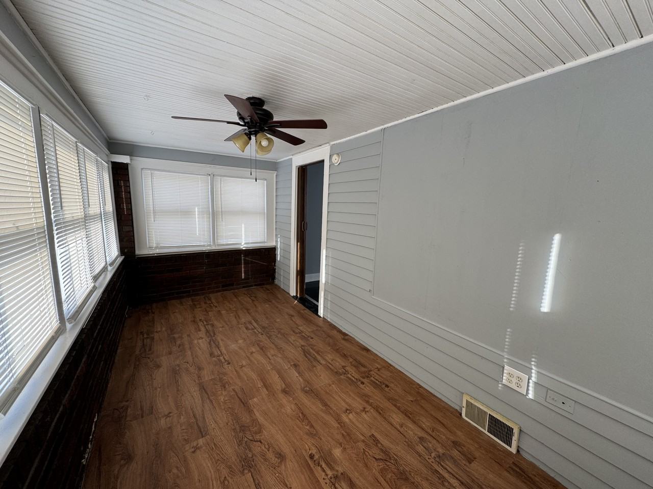 523 Carlyle Pl - Photo 7 of 24