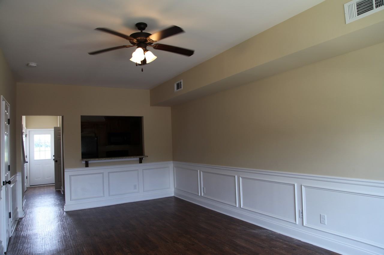 152 Reserve Ln - Photo 2 of 8