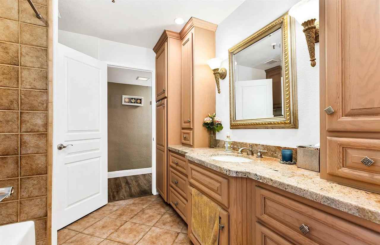 1640 10Th Ave - Photo 2 of 22