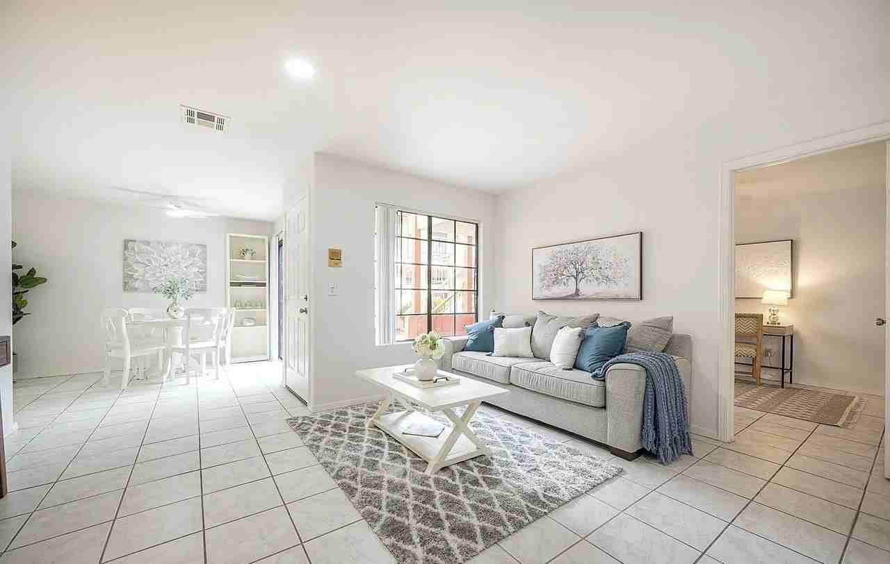 3946 Utah St - Photo 2 of 21