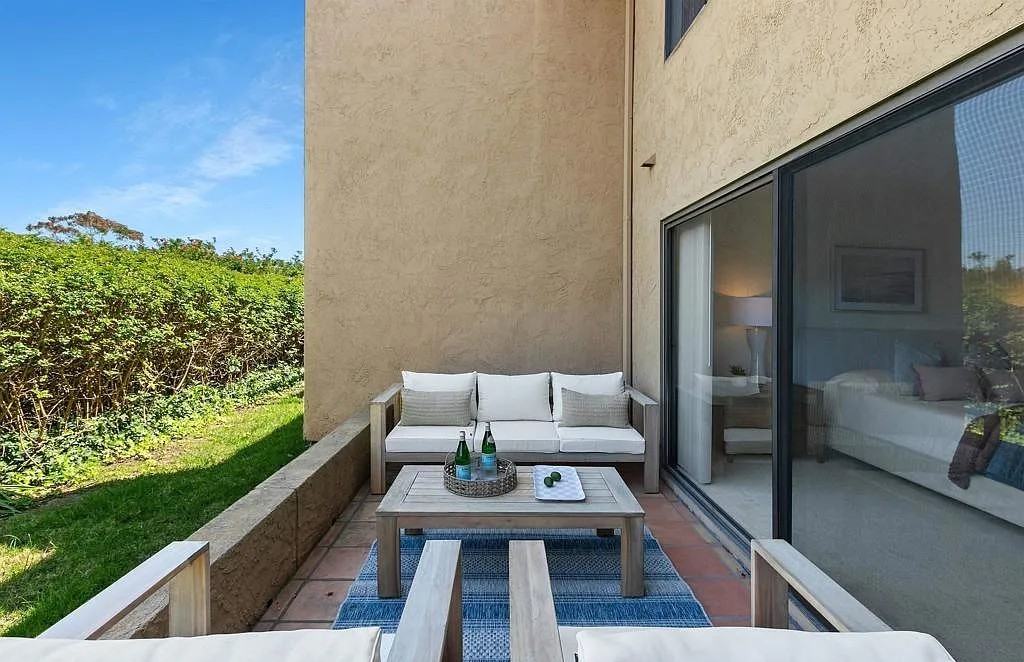 6635 Caminito Scioto - Photo 4 of 30