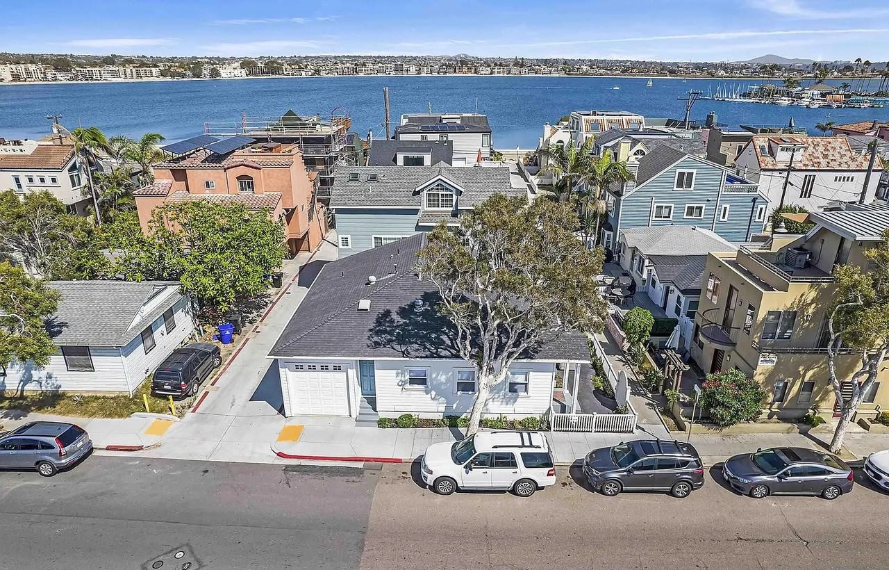 804 Toulon Ct - Photo 6 of 25