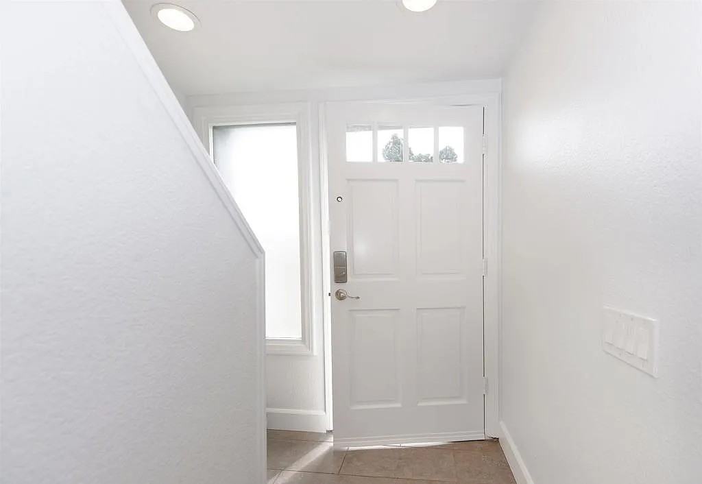 2928 Talbot St - Photo 7 of 25