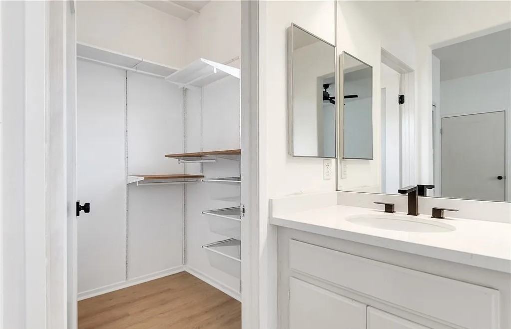 5455 Mandarin Cv - Photo 3 of 21