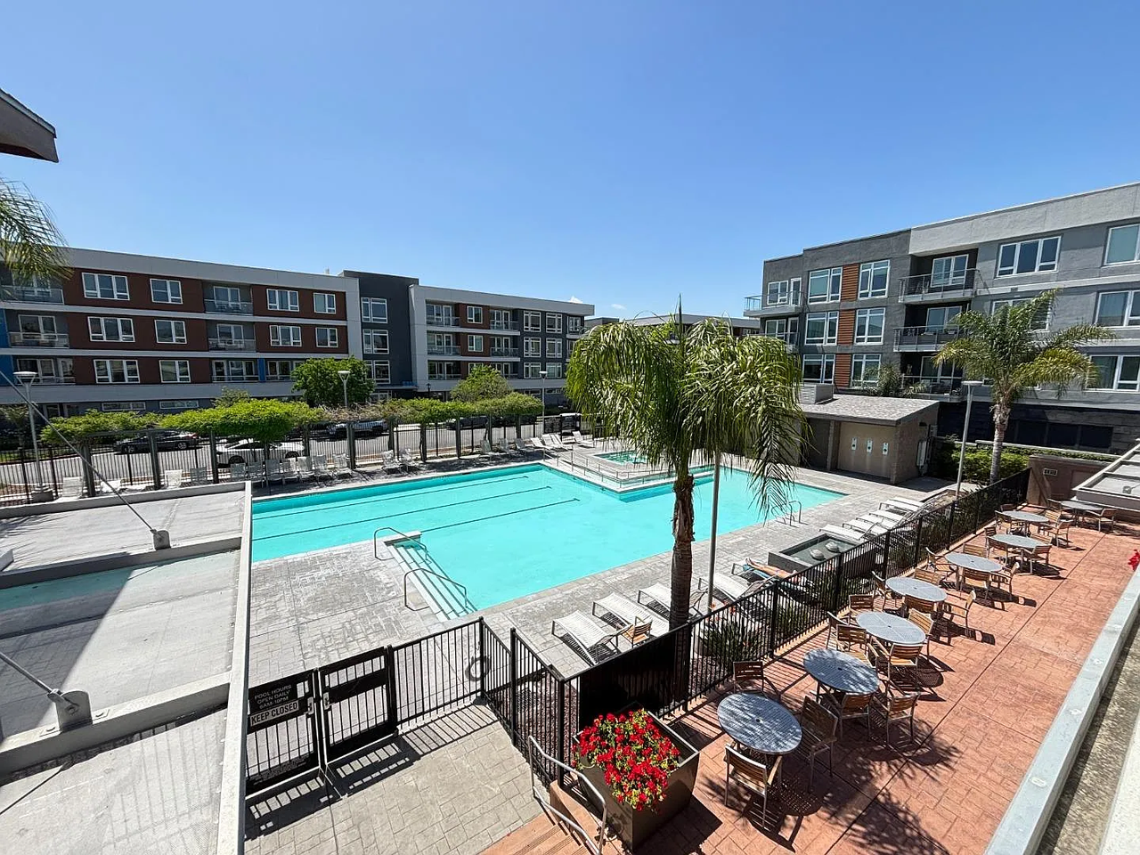 5925 Charlotte Dr - Photo 5 of 12