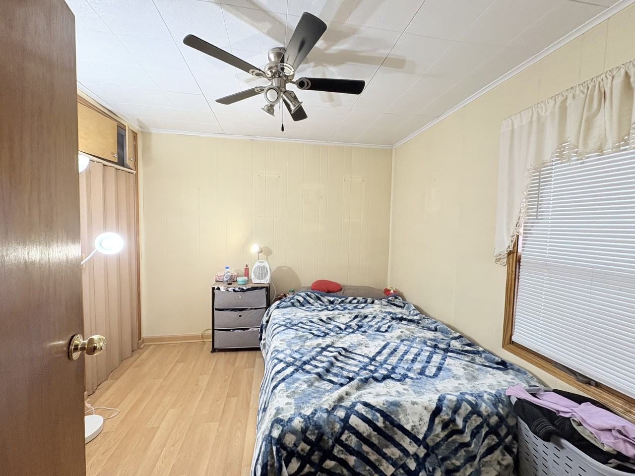 879 Felix Ave - Photo 6 of 28