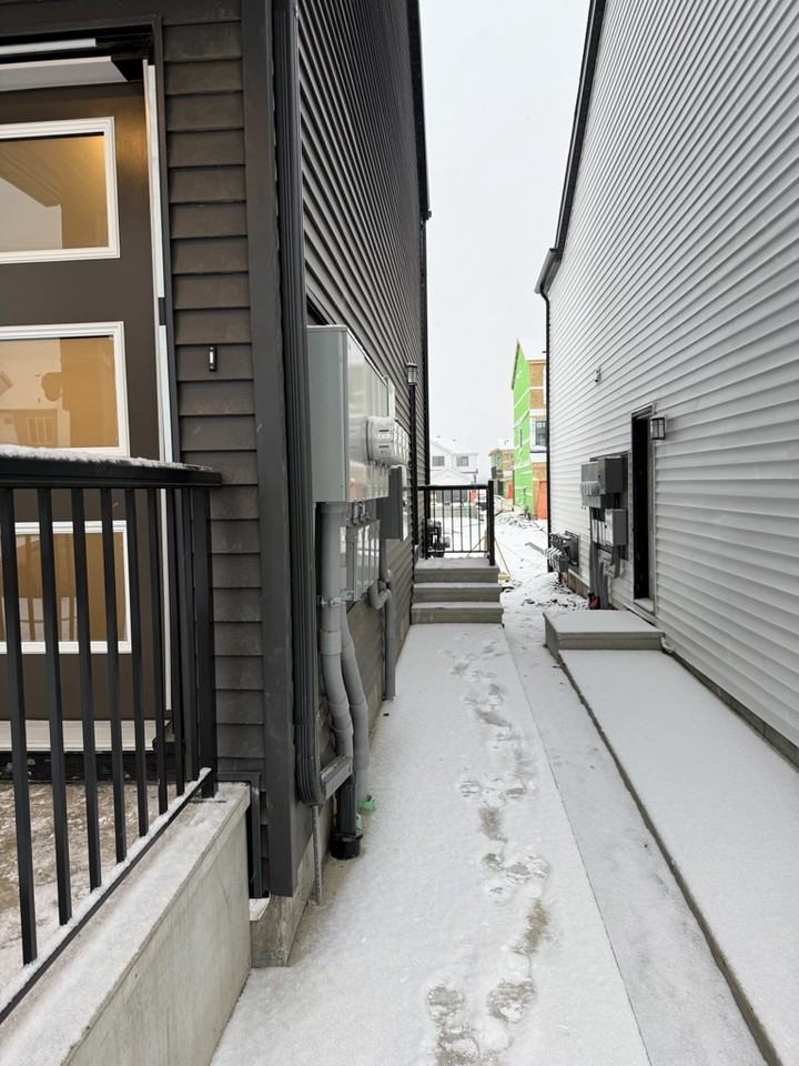 252 Marquis Blvd Nw - Photo 2 of 30