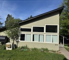 featured image of 203 N C St