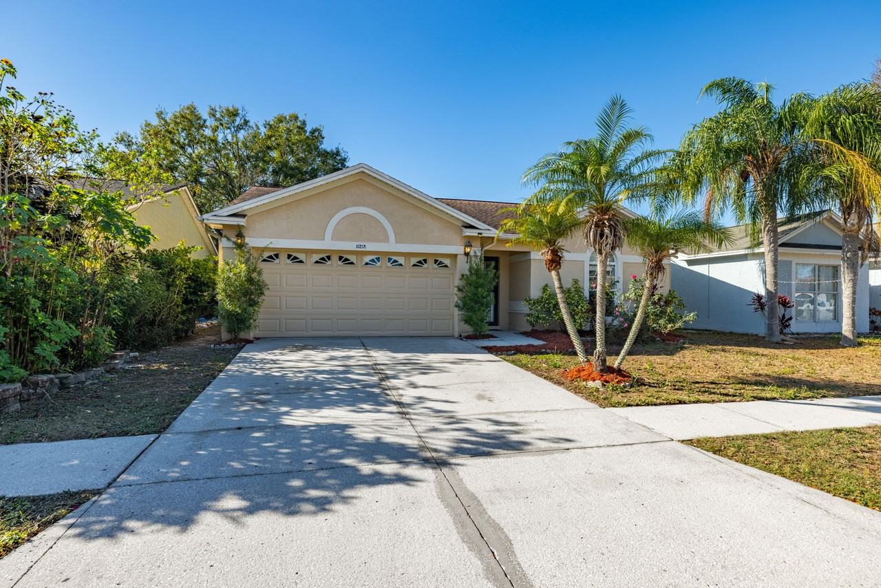 11217 Bramblebrush St - Photo 2 of 31