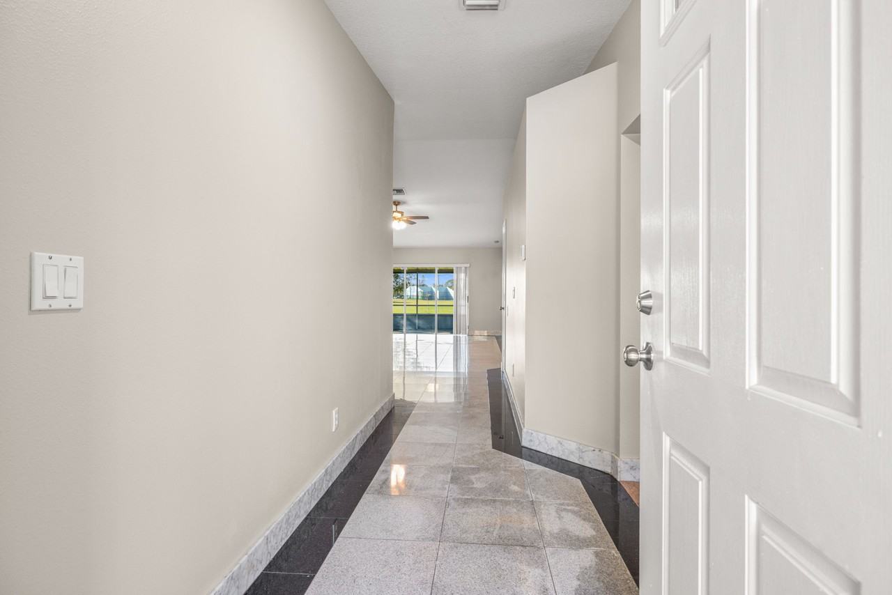 11217 Bramblebrush St - Photo 5 of 31