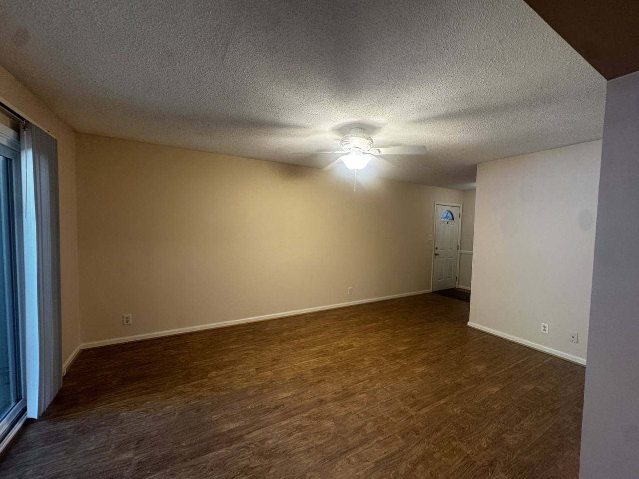 10301 N Kings Hwy #1 - Photo 5 of 26