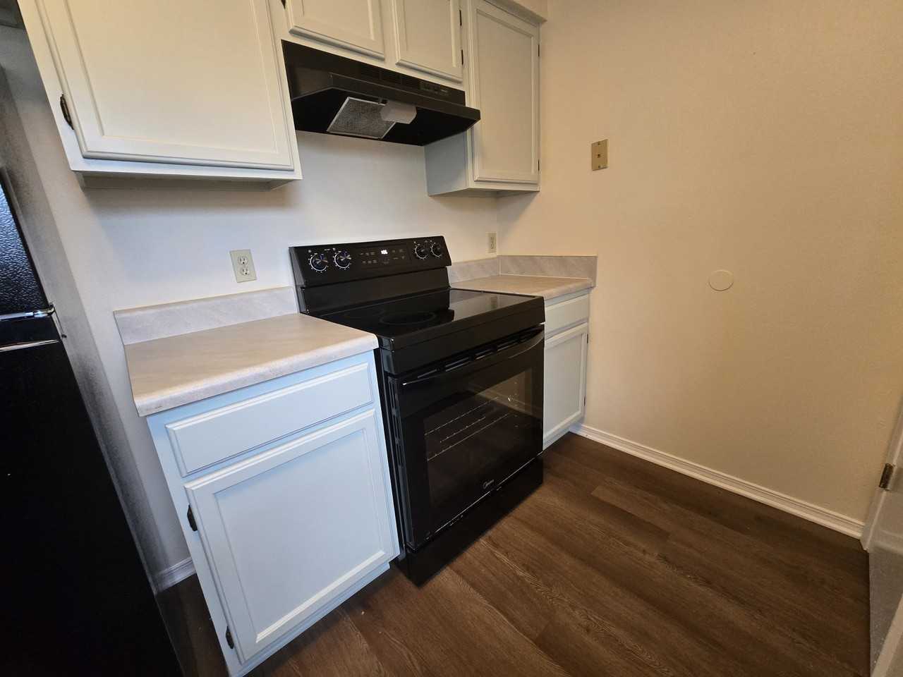 409 Shadow Way Ln - Photo 6 of 16