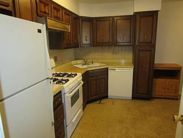 175 Lake Blvd #309 - Photo 6 of 22