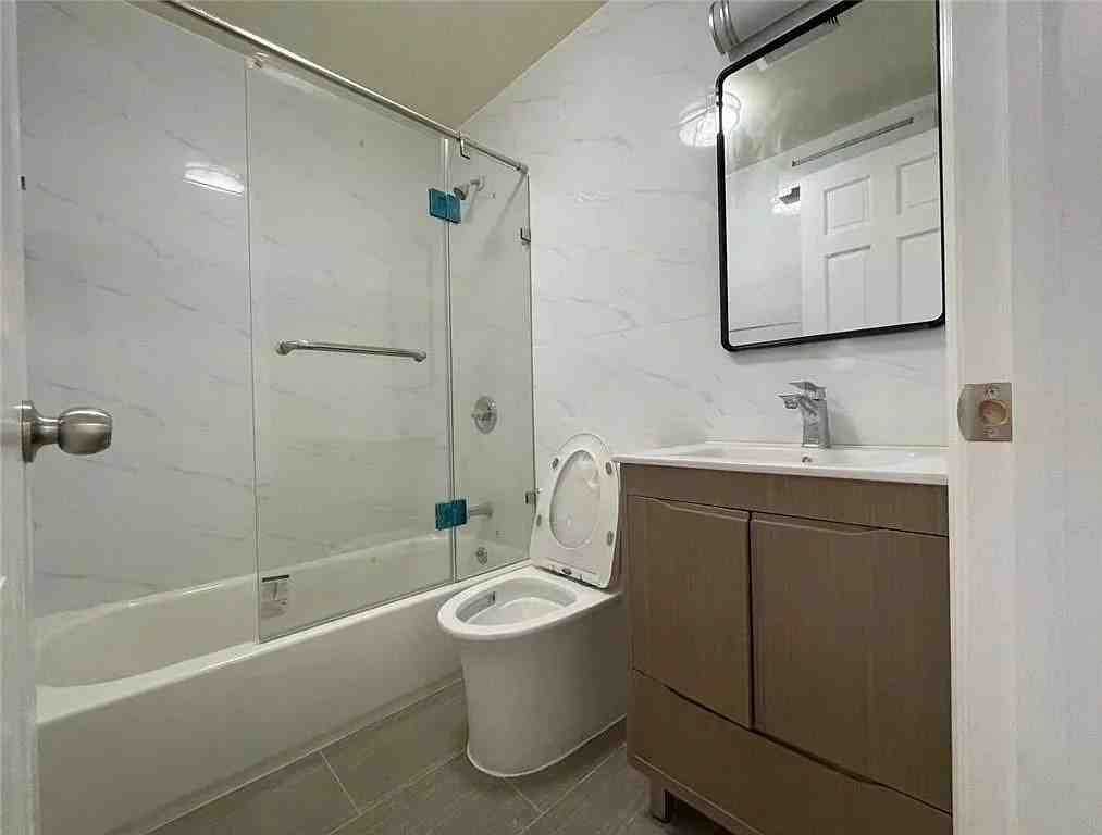 3929 New Utrecht Ave #2A - Photo 5 of 11