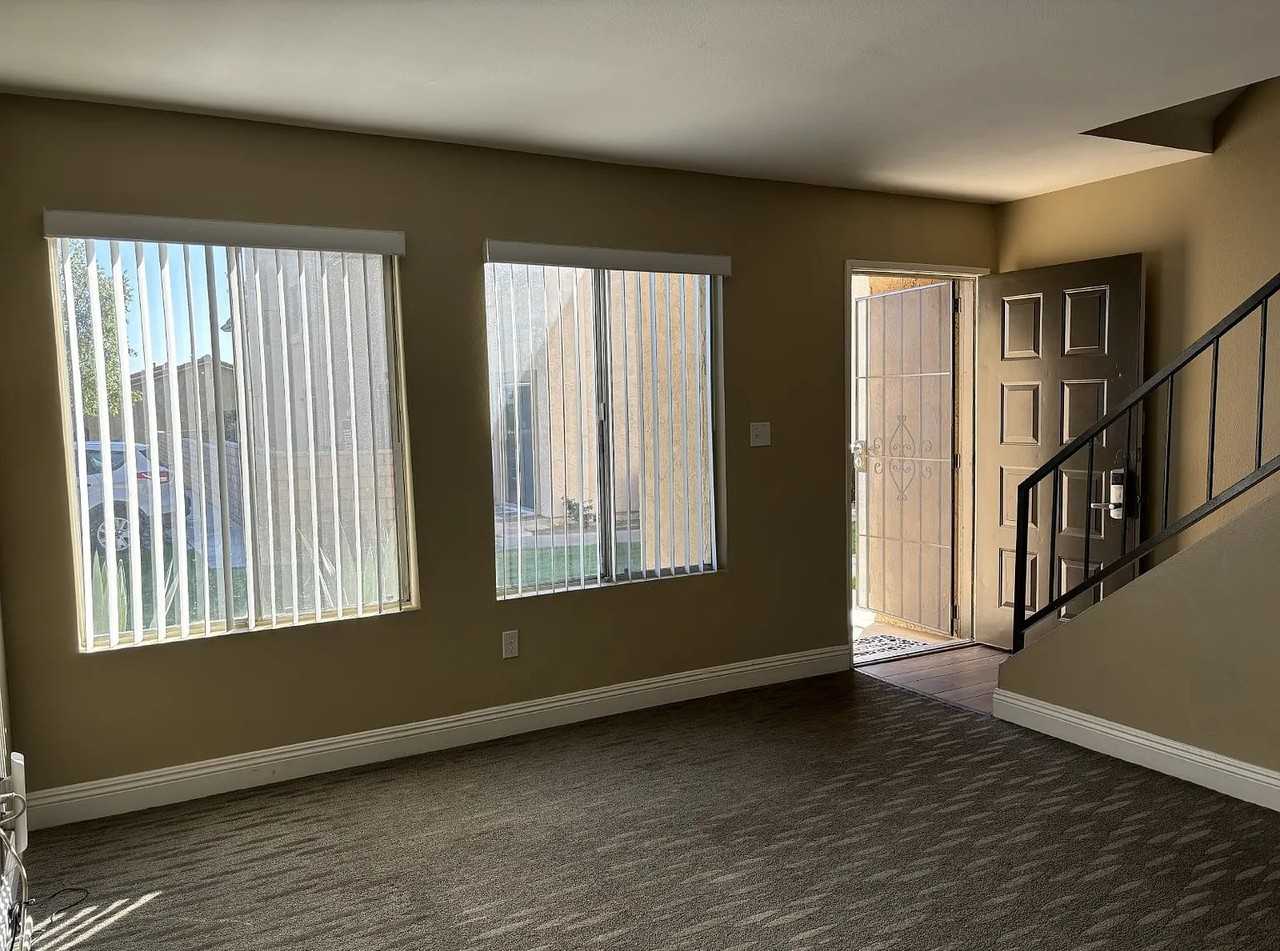 82567 Avenueapt #52 - Photo 5 of 33