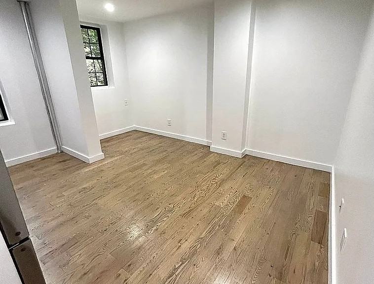 243 W 135th St #2A - Photo 2 of 8