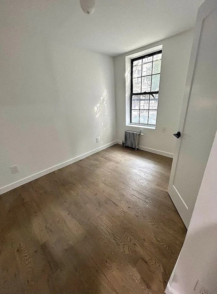 243 W 135th St #2A - Photo 4 of 8