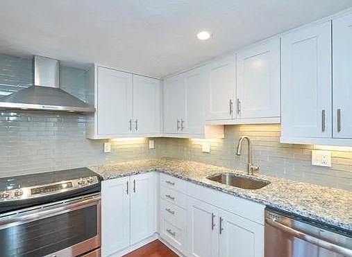 390 Broadway #44 - Photo 5 of 10