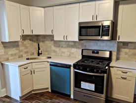 2324 W 25th St #2E - Photo 1 of 1