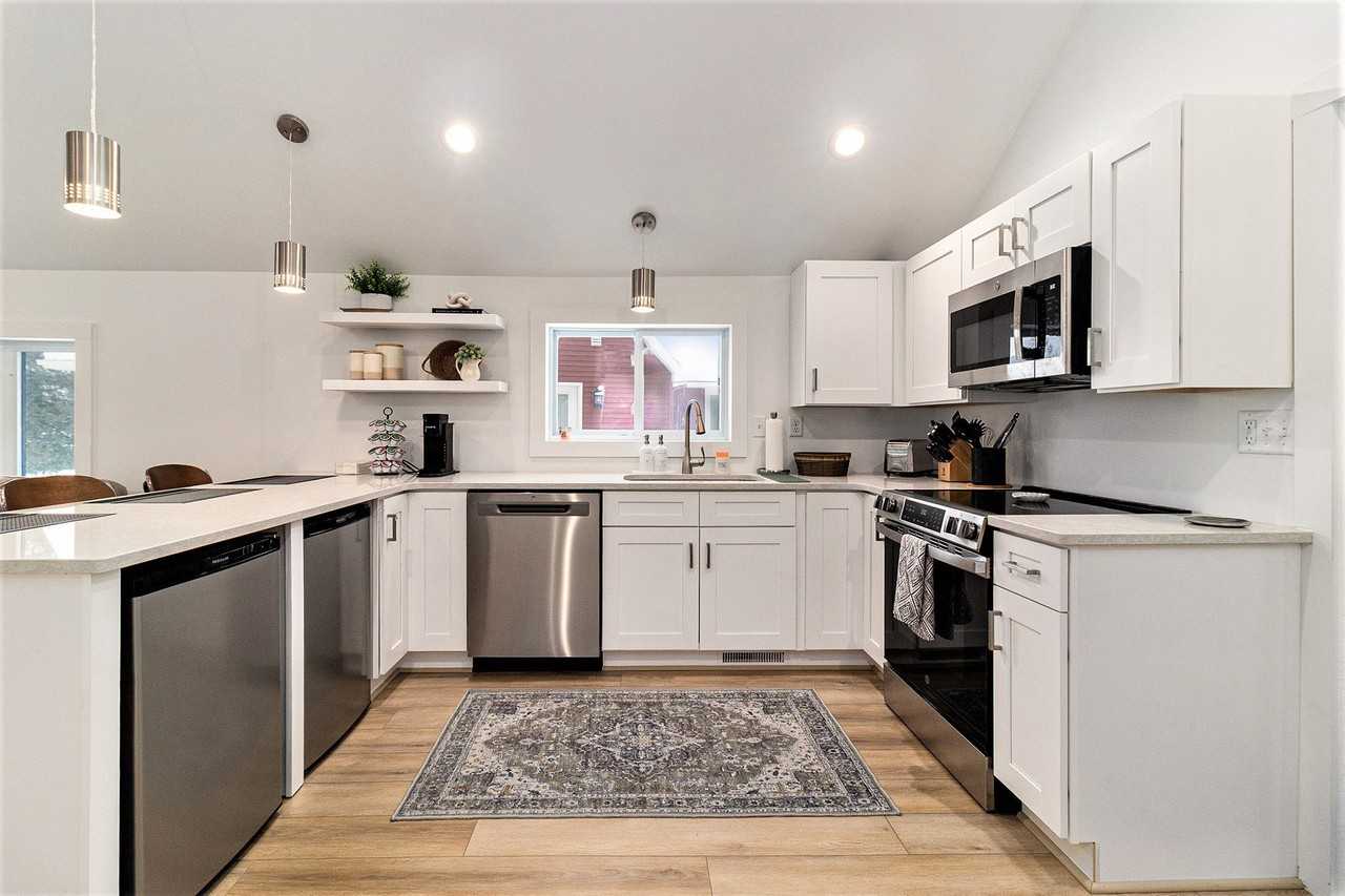 1814 W Hansen Rd - Photo 2 of 17