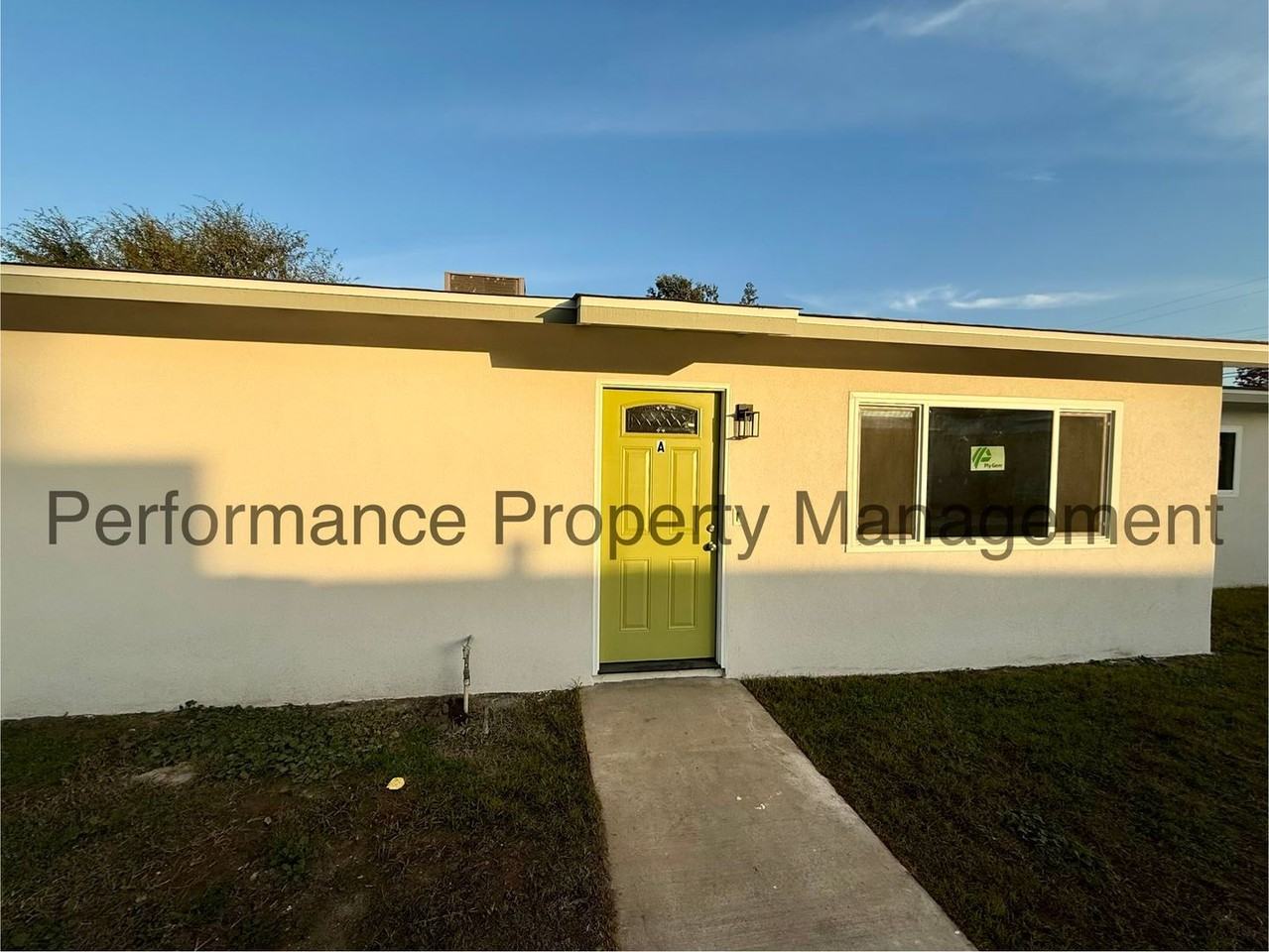 Squire Ln 3401 - Photo 3 of 30