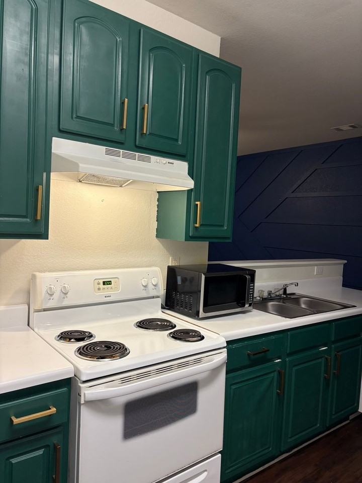 2726 Snapfinger Mnr - Photo 5 of 11