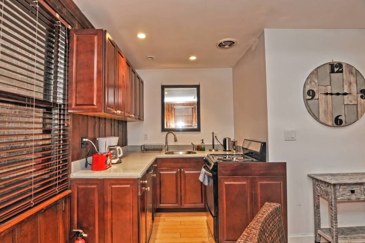 49 Charles St #2 - Photo 3 of 13