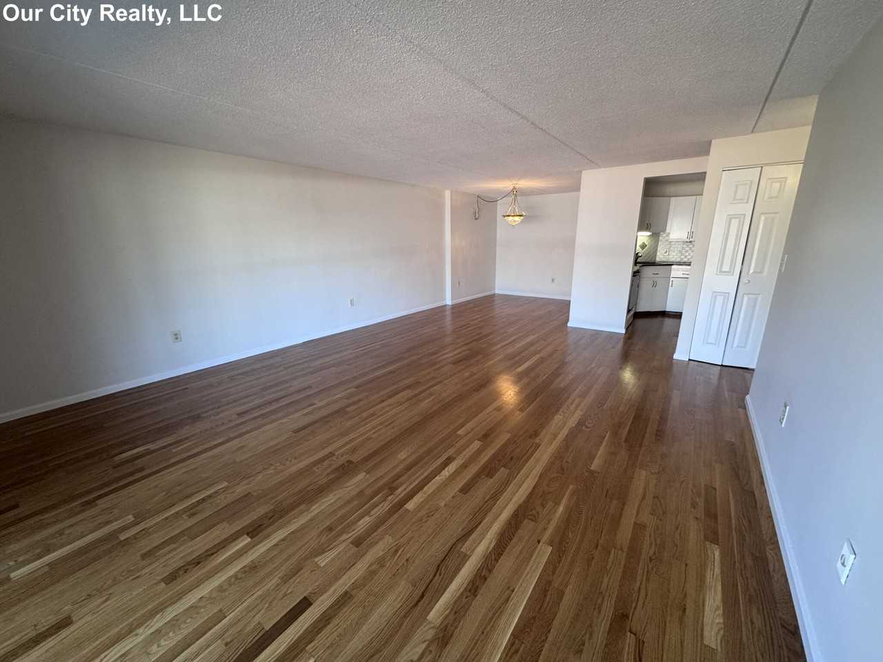 High St #707 - Photo 5 of 13