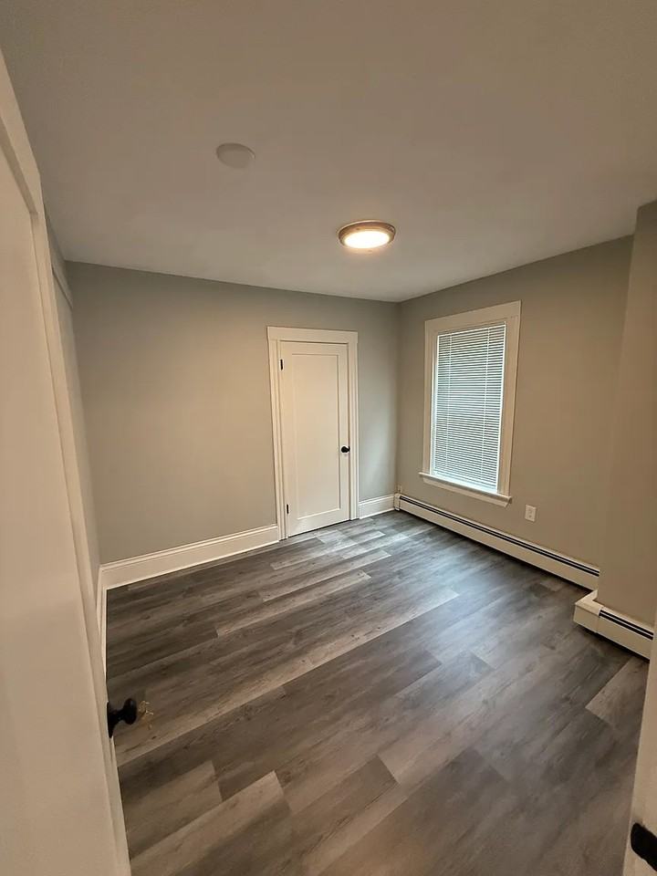 1922 Columbus Ave #2 - Photo 4 of 20