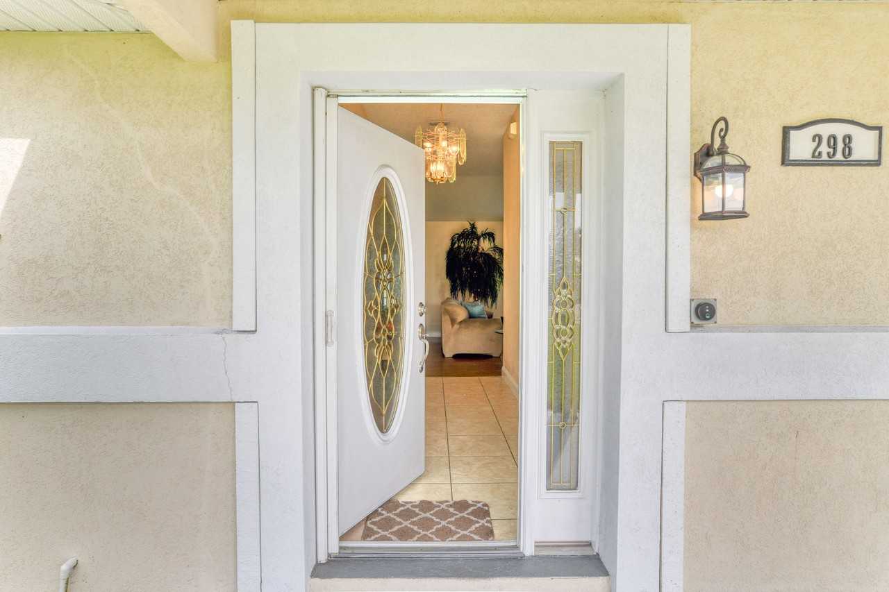 298 Ventura Rd #NA - Photo 4 of 48