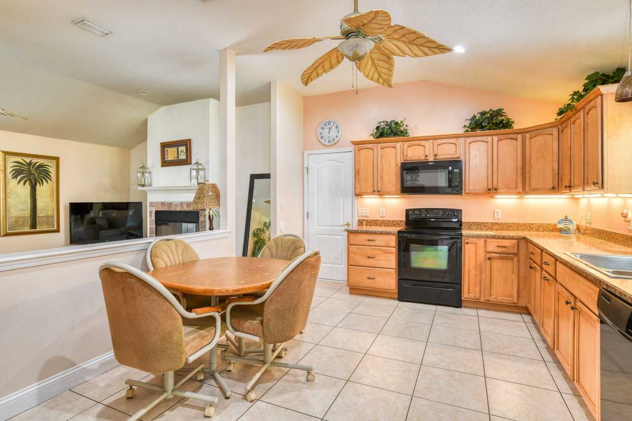 298 Ventura Rd #NA - Photo 5 of 48