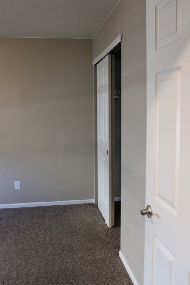 415 3rd St #NA - Photo 6 of 28