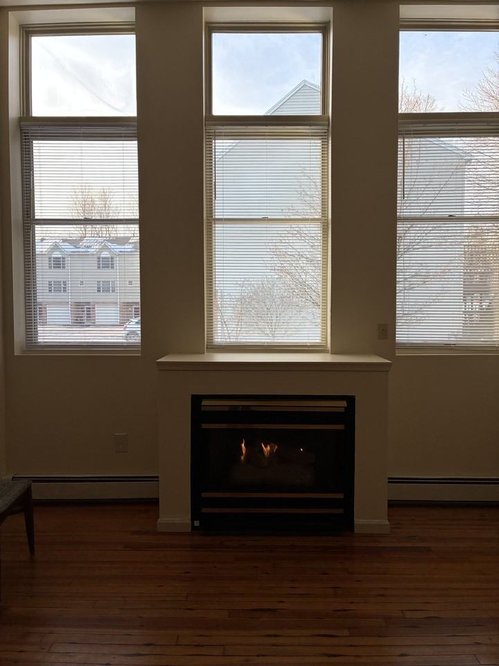 514 Division St #3 - Photo 7 of 8