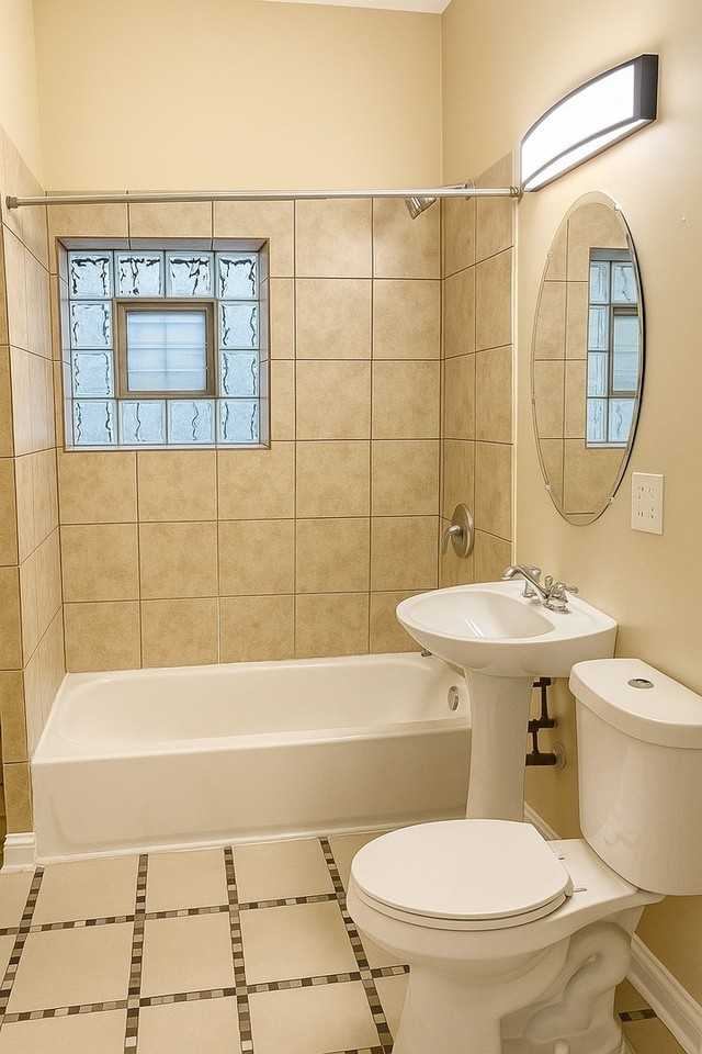 5412 S Damen Ave #1 - Photo 6 of 10