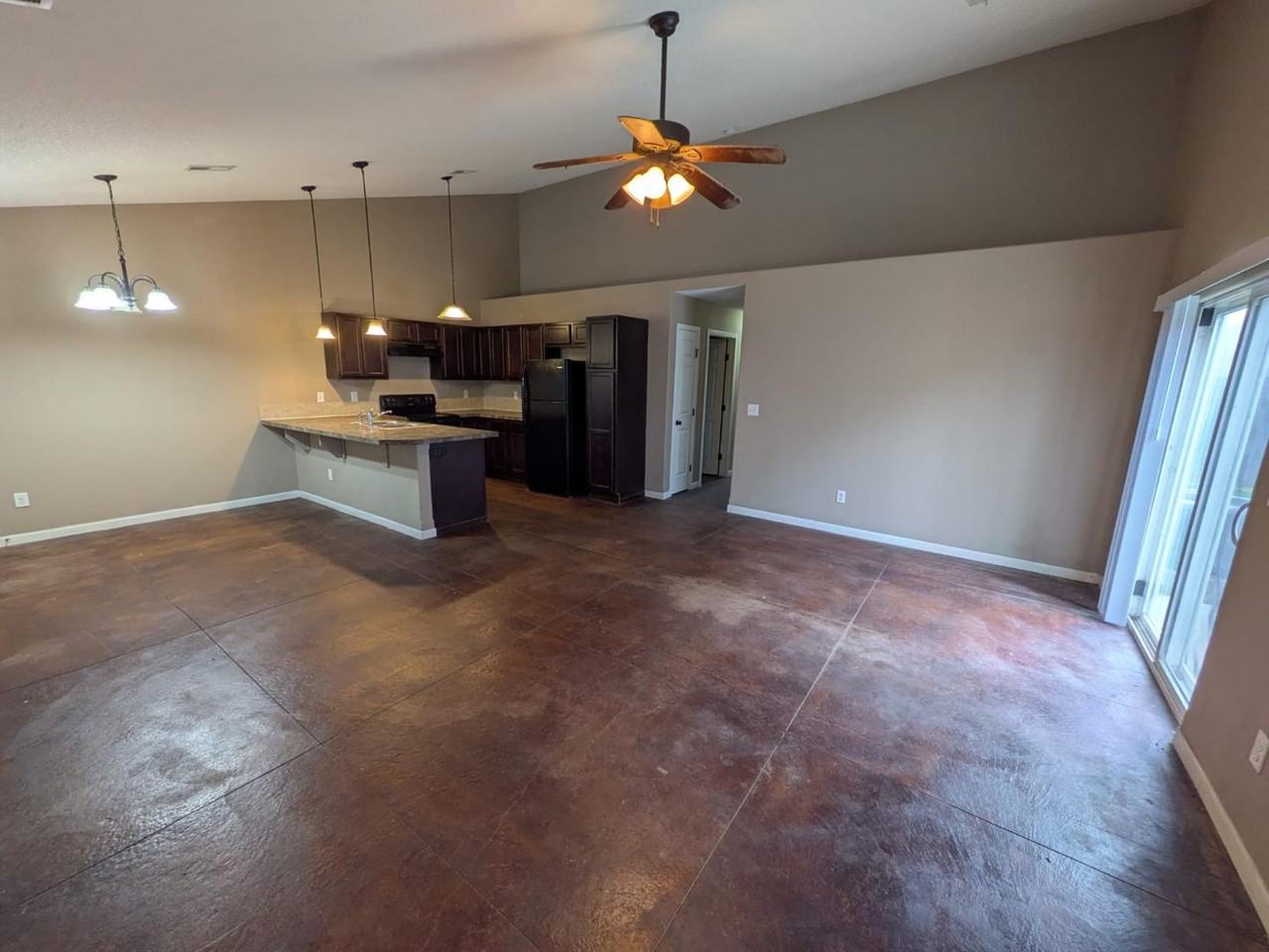 1334 N Curtis Ct - Photo 4 of 20