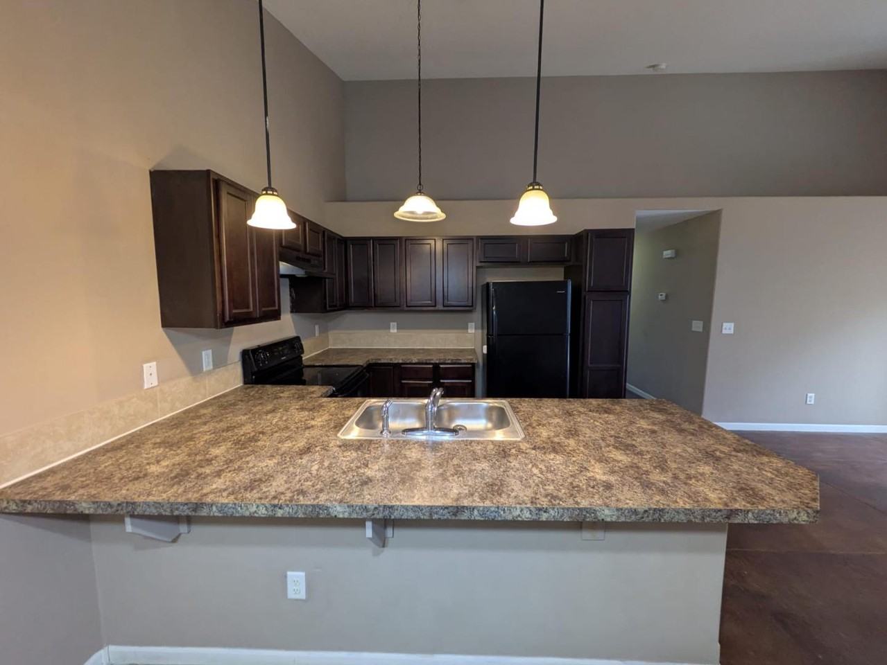 1334 N Curtis Ct - Photo 6 of 20