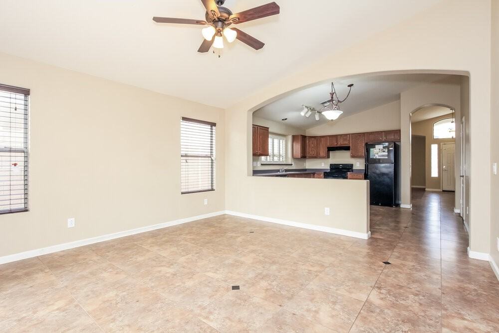 2515 W Gambit Trl - Photo 6 of 16