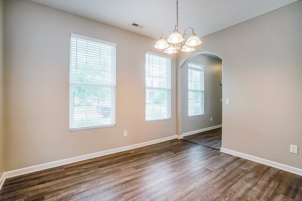 5841 Marble Creek St - Photo 7 of 17