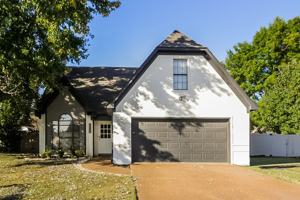 featured image of 5030 Baywood Dr