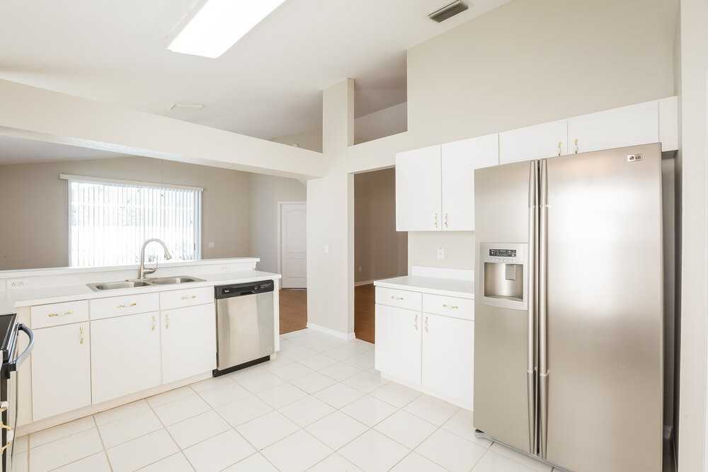 9306 Hidden Water Cir - Photo 7 of 15