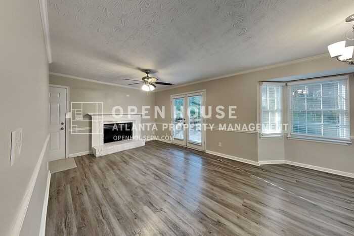 4820 Hill Creek Ct - Photo 6 of 21