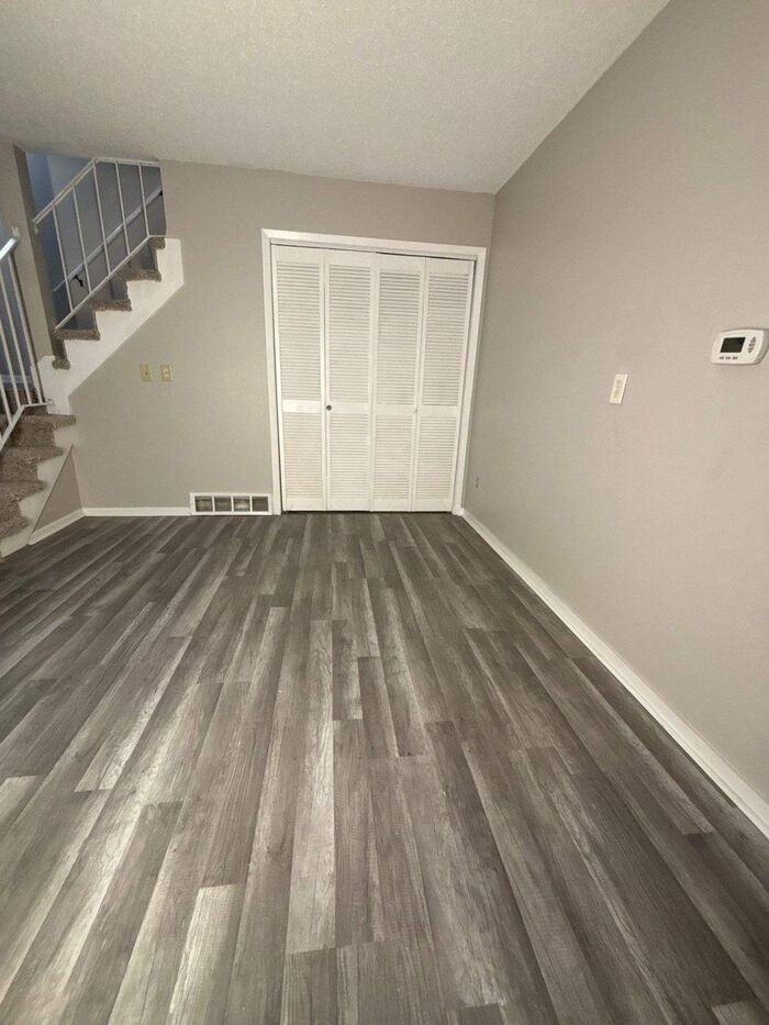 4136 Enden Ln - Photo 4 of 7